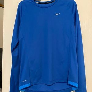 Mens Nike shirt……